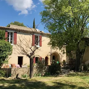  Maison d'hôtes Sous Le Micocoulier