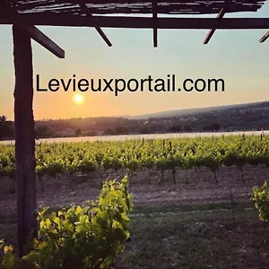 Le Vieux Portail Saint-Saturnin-d'Apt